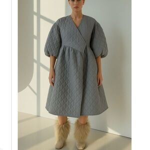 NWOT Terrell Dominick “Quilt Me Baby” Gray Quilted Women's Puff Sleeve Coat S